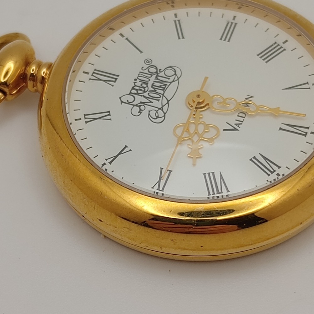Precious Moments ValDawn Gold Tone Pocket Watch Quartz Roman Japan Movt New Batt - Picture 3 of 11